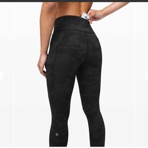 Lululemon Fast and Free Tight II 25" Nulux Heritage 365 Camo Deep Coal Multi